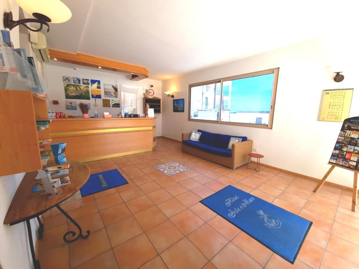 Hotel Sole Mare Кальви Экстерьер фото