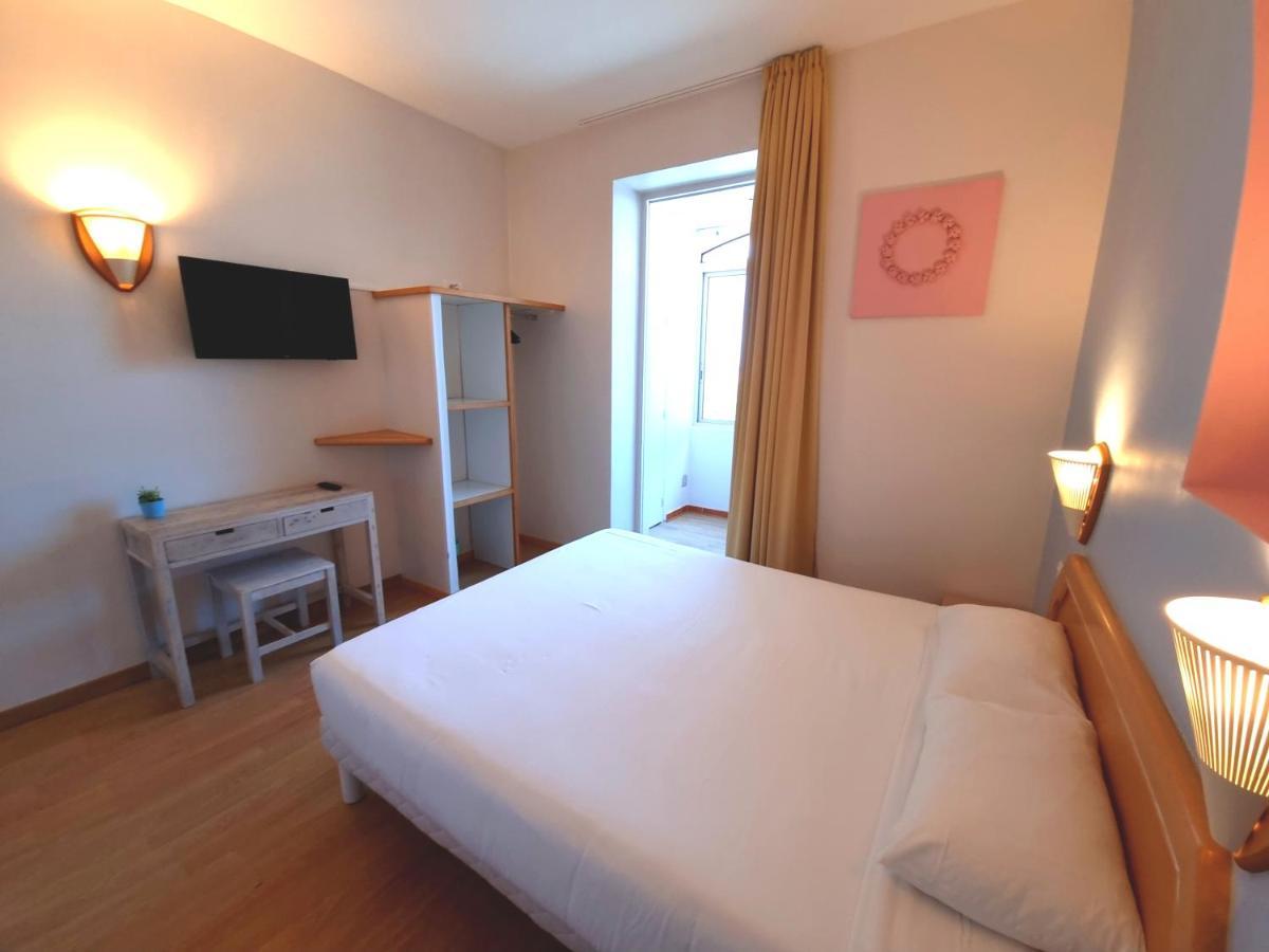 Hotel Sole Mare Кальви Экстерьер фото