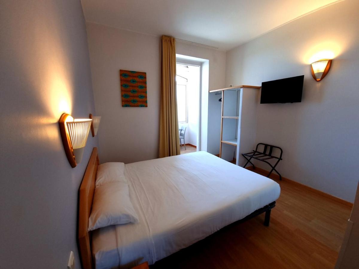 Hotel Sole Mare Кальви Экстерьер фото