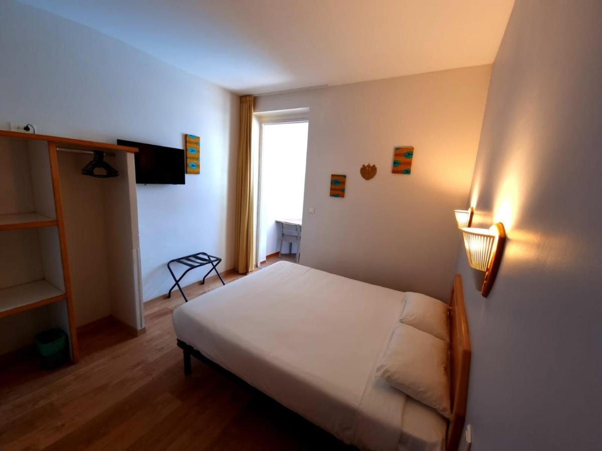 Hotel Sole Mare Кальви Экстерьер фото