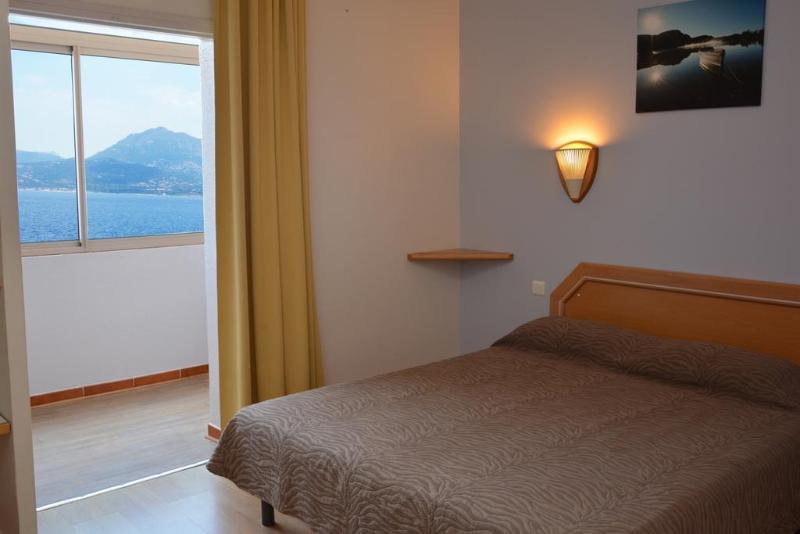 Hotel Sole Mare Кальви Экстерьер фото